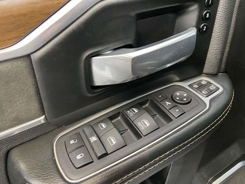 Used 2024 RAM 2500 Laramie image 21