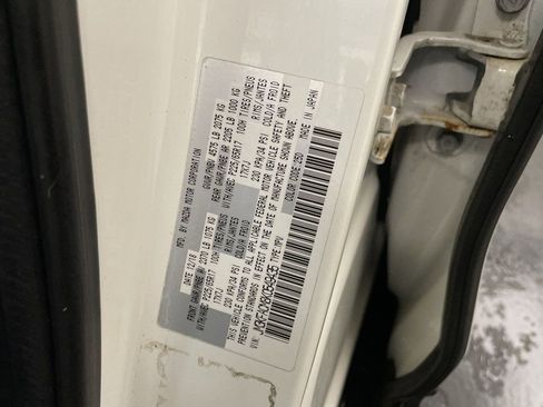 Used 2019 MAZDA CX-5 Touring image 26