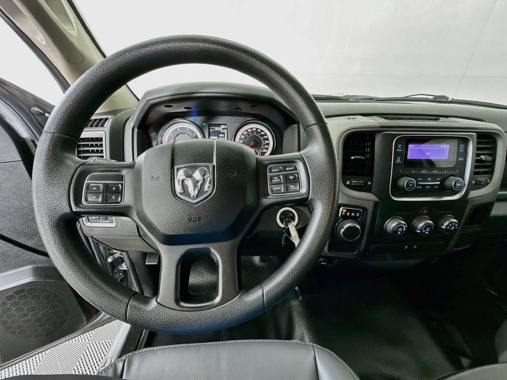 Used 2019 RAM 1500 Tradesman RWD image 11