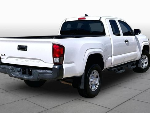 Used 2019 Toyota Tacoma SR AWD/4WD image 13