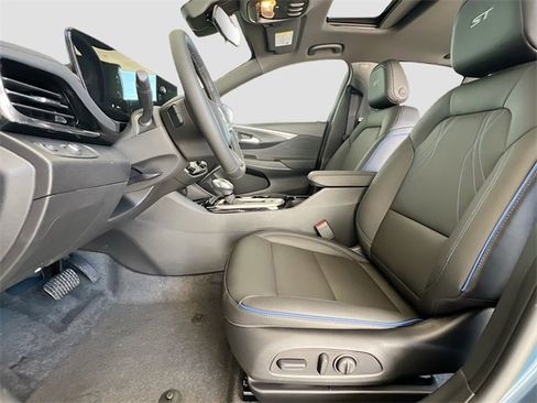 New 2026 Buick Envista Sport Touring w/ Convenience I Package image 15