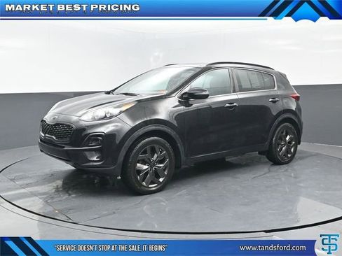 Used 2021 Kia Sportage S image 1