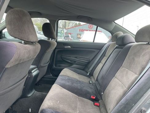 Used 2010 Honda Accord LX image 11