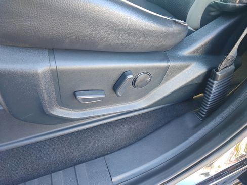 Used 2020 Ford F150 XLT w/ Equipment Group 302A Luxury image 17