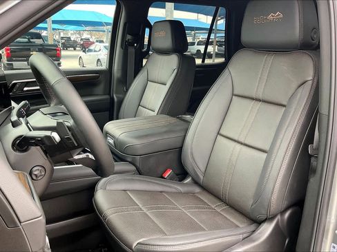 New 2026 Chevrolet Tahoe High Country image 9