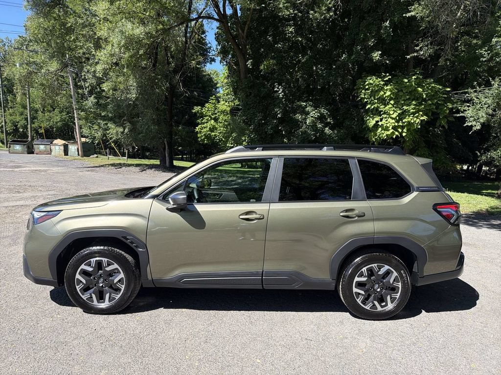 Certified 2026 Subaru Forester Premium AWD/4WD image 5