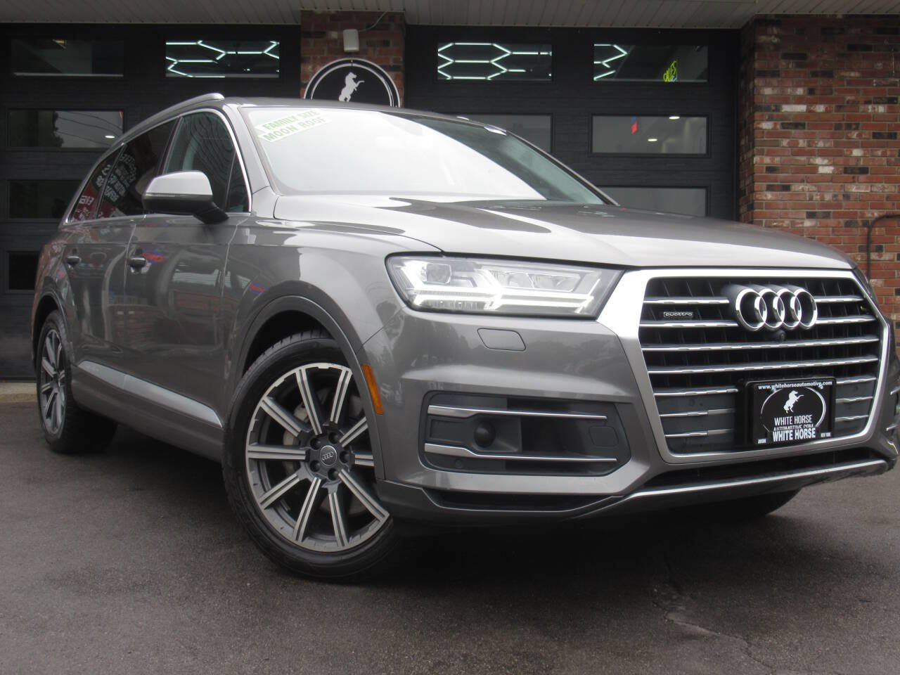 Used 2017 Audi Q7 3.0T Prestige AWD/4WD image 1