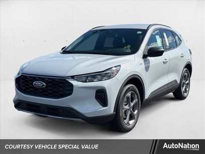 New 2025 Ford Escape ST-Line w/ Cold Weather Package