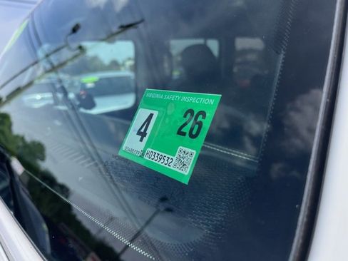 Used 2022 Jeep Wrangler Unlimited Sahara 4xe image 36