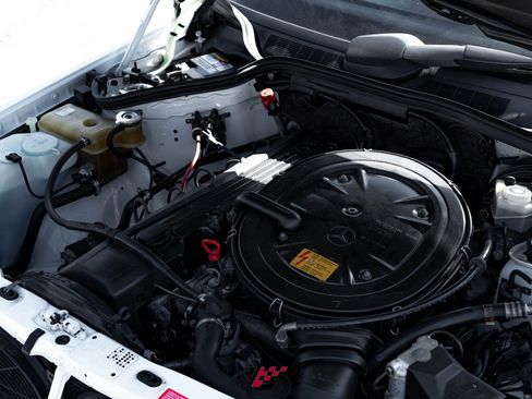 Used 1991 Mercedes-Benz 190 E 2.6 image 29