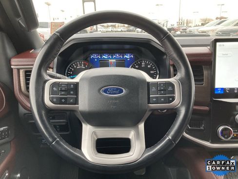Used 2023 Ford Expedition Max Limited image 21