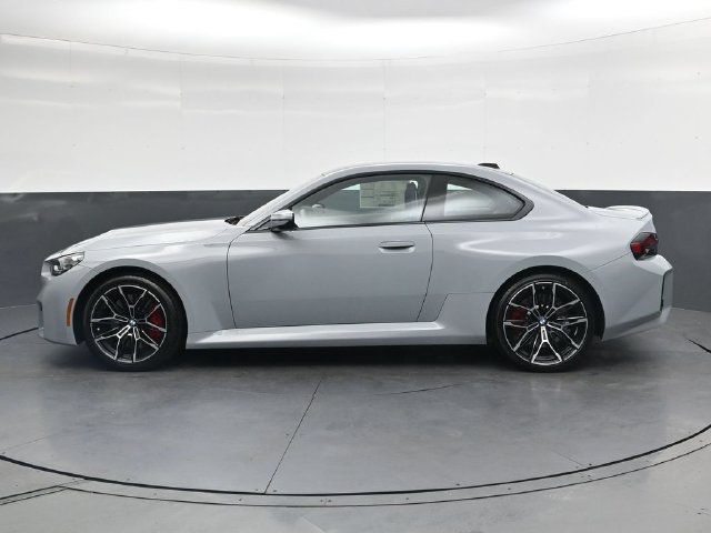 Used 2026 BMW M2 w/ Carbon Package RWD image 9
