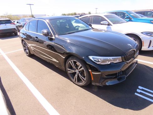 Used 2020 BMW 330i Sedan w/ Convenience Package image 2
