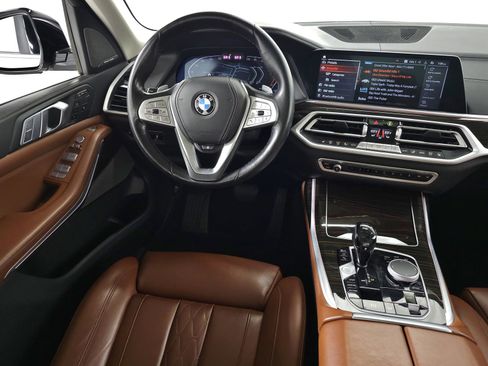 Used 2021 BMW X7 xDrive40i w/ Premium Package AWD/4WD image 19