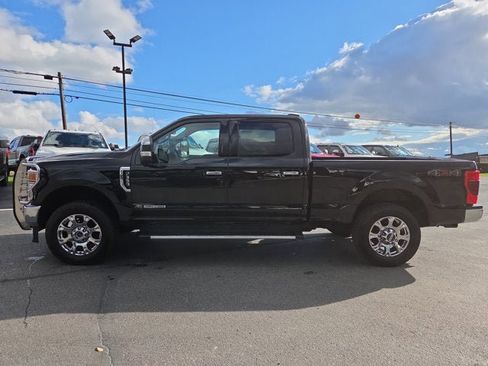 Used 2020 Ford F350 Lariat w/ Lariat Ultimate Package image 3