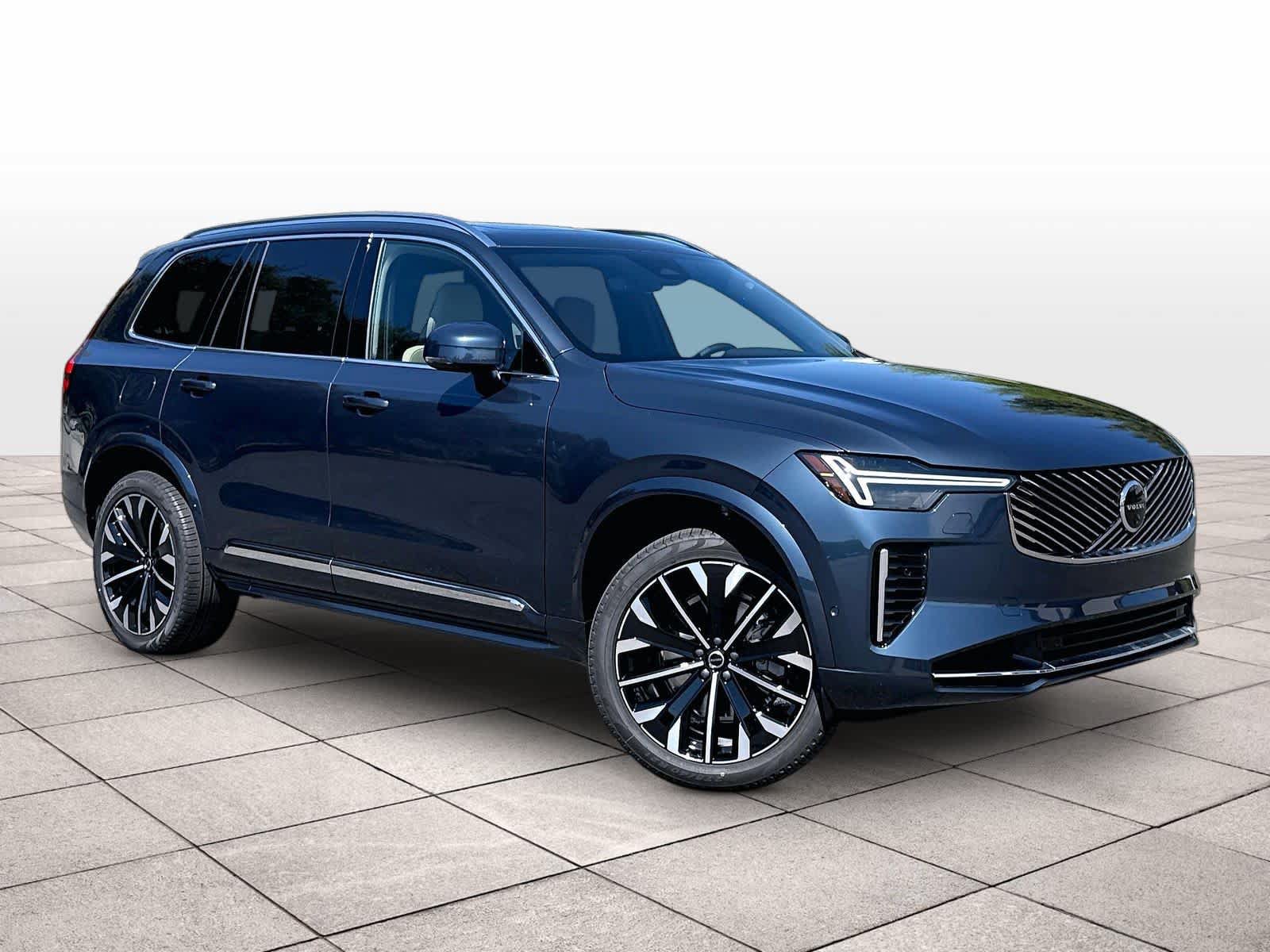 New 2026 Volvo XC90 B6 Plus w/ Protection Package Premier AWD/4WD image 2