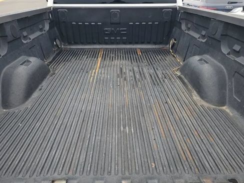 Used 2015 GMC Sierra 1500 2WD Regular Cab image 3