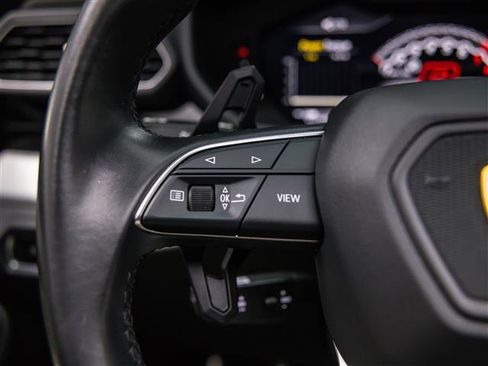 Used 2021 Lamborghini Urus image 24