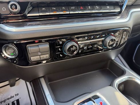 New 2026 Chevrolet Silverado 1500 LTZ w/ LTZ Premium Package image 19