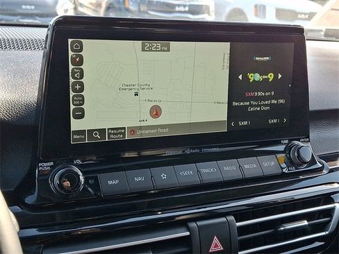 Used 2022 Kia Seltos EX image 17