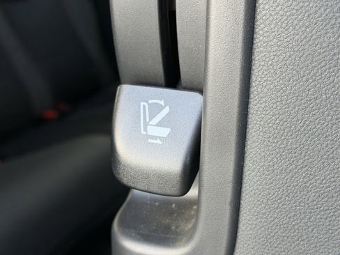 Used 2022 Subaru Ascent Onyx Edition image 33