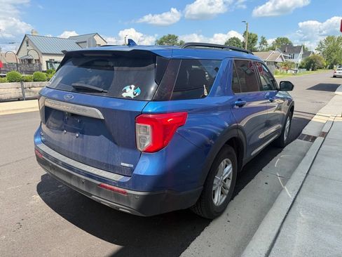 Used 2020 Ford Explorer XLT w/ Equipment Group 202A AWD/4WD image 3