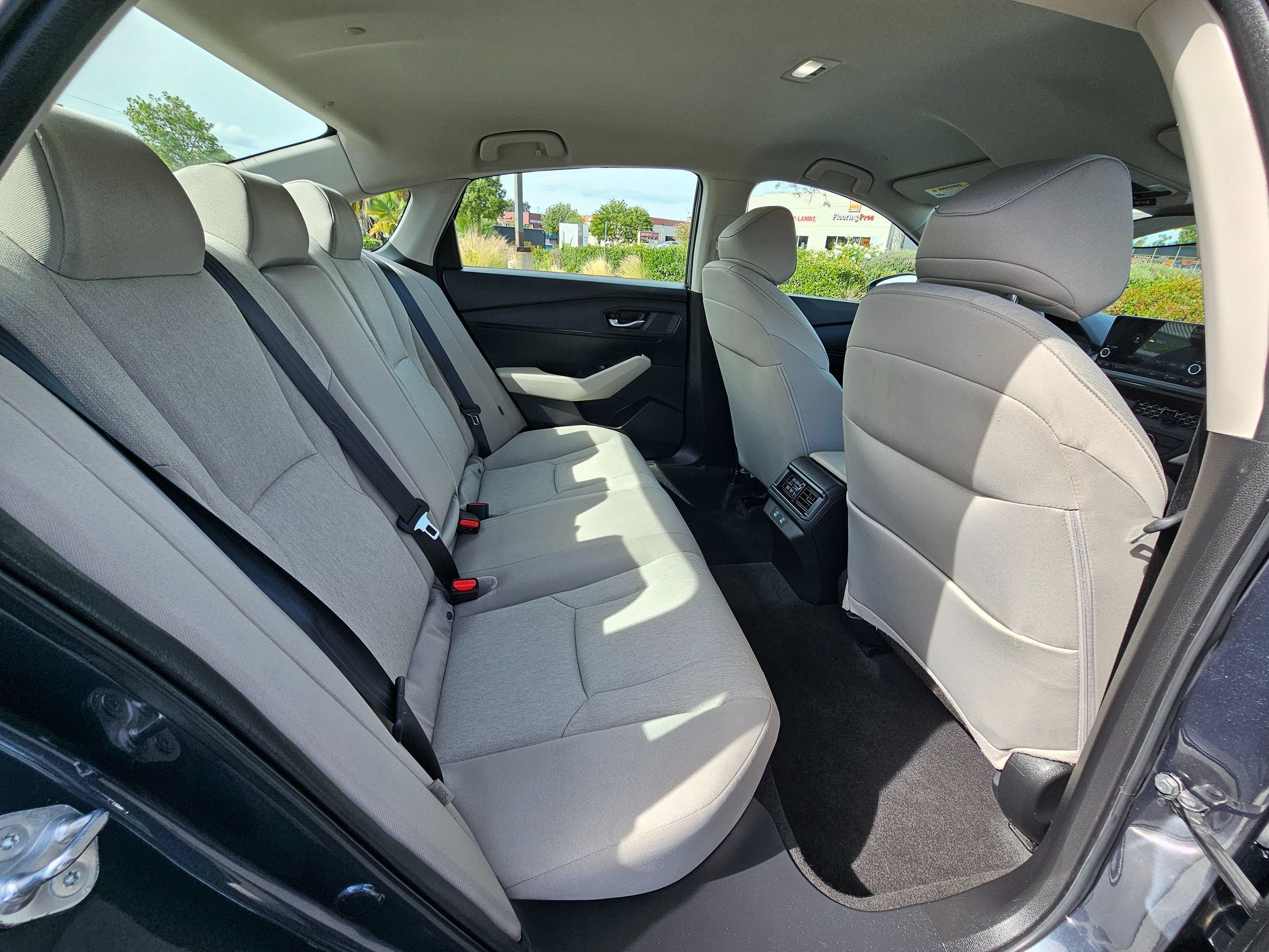 Used 2025 Honda Accord LX image 26