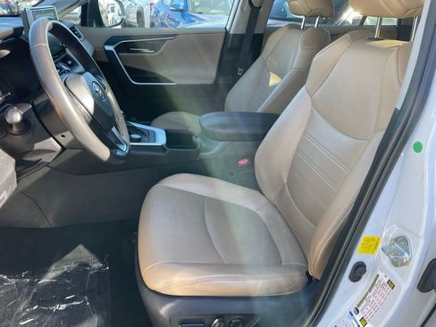 Used 2022 Toyota RAV4 Limited w/ Limited Grade Weather Package image 6