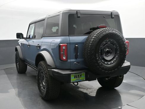 New 2025 Ford Bronco Badlands image 4