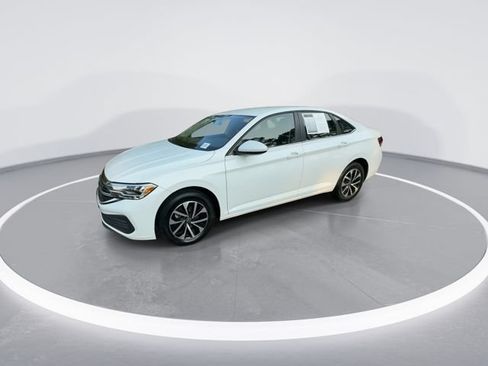Used 2024 Volkswagen Jetta S FWD image 4