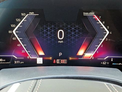 New 2026 BMW X7 xDrive40i w/ Premium Package image 11