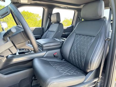 Used 2025 Ford F150 Lariat w/ Equipment Group 502A High AWD/4WD image 11