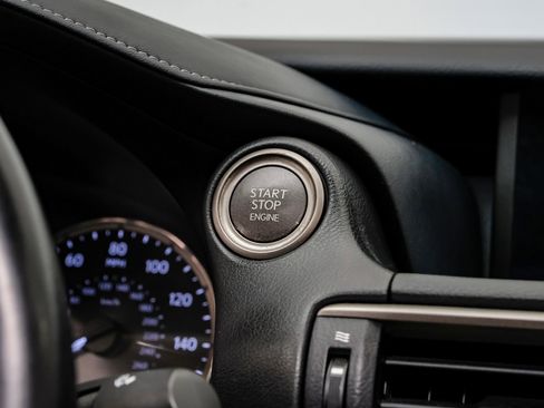 Used 2018 Lexus IS 300 300 image 22