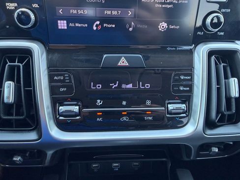 Used 2021 Kia Sorento S AWD/4WD image 22