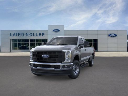 New 2025 Ford F350 XL w/ XL Chrome Package image 2