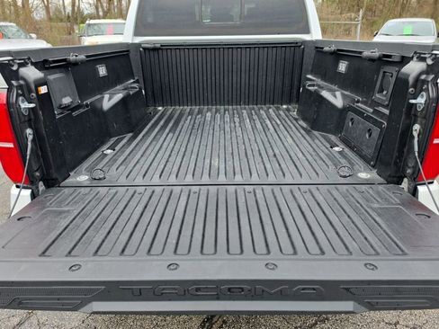 Used 2024 Toyota Tacoma TRD Sport w/ TRD Sport Premium Package image 7