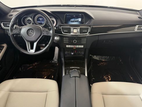 Used 2016 Mercedes-Benz E 350 Sedan image 26