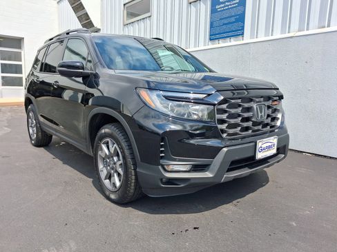 Used 2023 Honda Passport TrailSport image 7