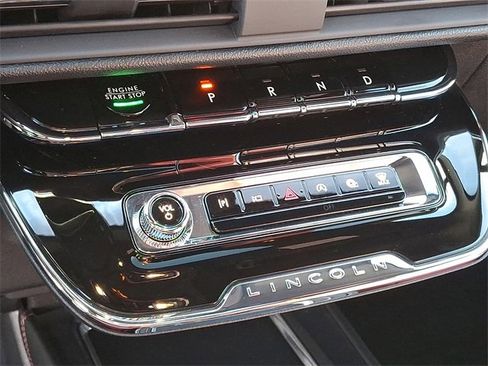 New 2024 Lincoln Corsair Reserve w/ Equipment Group 201A image 8