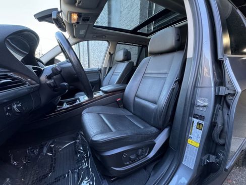 Used 2010 BMW X5 xDrive30i image 10