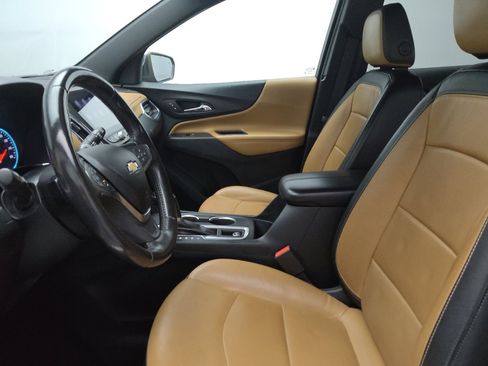 Used 2019 Chevrolet Equinox Premier image 17