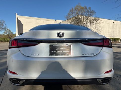 Used 2019 Lexus ES 350 w/ Premium Package image 9