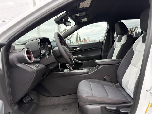 New 2026 Chevrolet Trax RS w/ Driver Confidence Package image 10