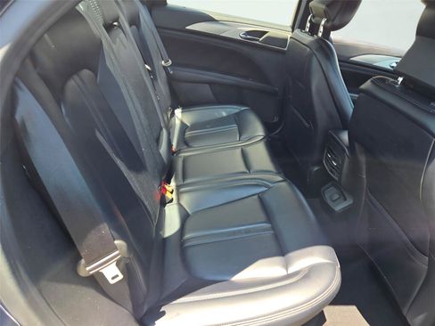 Used 2019 Lincoln MKZ Premiere FWD image 9