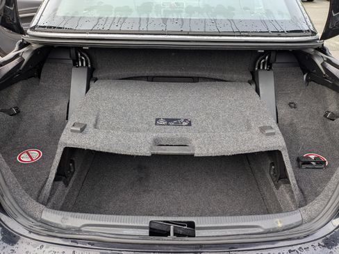 Used 2013 Volkswagen Eos Komfort FWD image 27