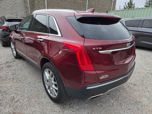 Used 2017 Cadillac XT5 Platinum w/ Driver Assist Package image 5