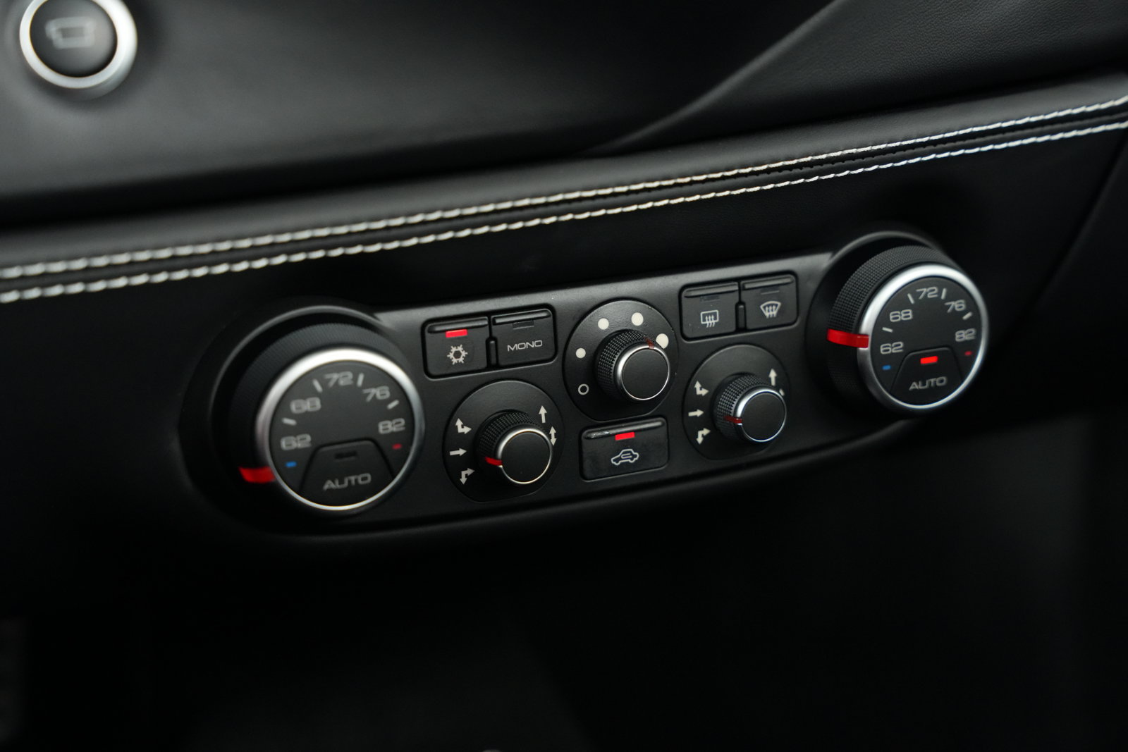 Used 2019 Ferrari 488 Spider RWD image 37