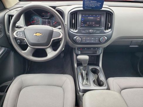 Used 2020 Chevrolet Colorado W/T w/ Custom Special Edition AWD/4WD image 18