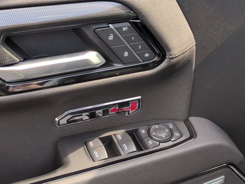 New 2026 GMC Sierra 1500 AT4 w/ AT4 Premium Package AWD/4WD image 21