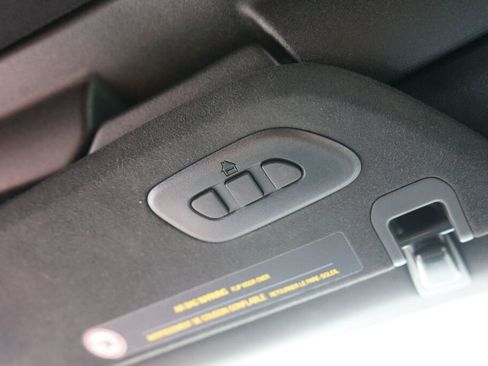 Used 2020 Chevrolet Corvette Stingray Premium Cpe w/ 3LT Preferred Equipment Group image 32